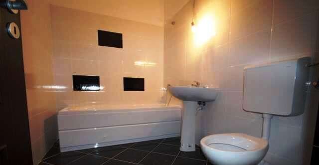 Apartament 2 cam, dec. Lidl Berceni Metalurgiei 84600 Euro